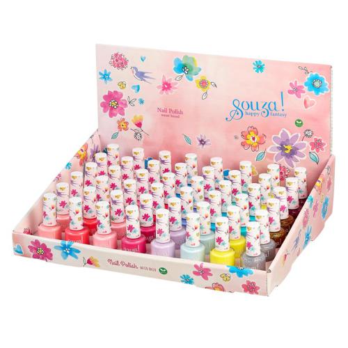 Exibidor de balcão com múltiplos frascos de Souza Vernizes à base de água em diversas cores pastel e brilhantes, com um fundo ilustrado com flores e pássaros.
