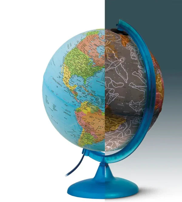 Globo Tecnodidattica Night and Day 25cm mostrando a dupla função: mapa político desligado e constelações iluminadas.