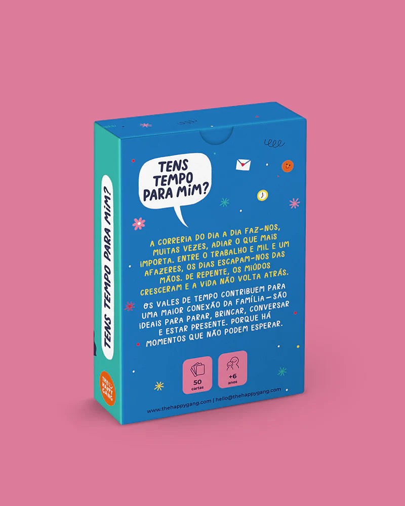 Verso da embalagem do jogo 'THE HAPPY GANG - Tens Tempo para Mim?', mostrando a descrição do produto e ícones de 50 cartas e idade +6 anos.