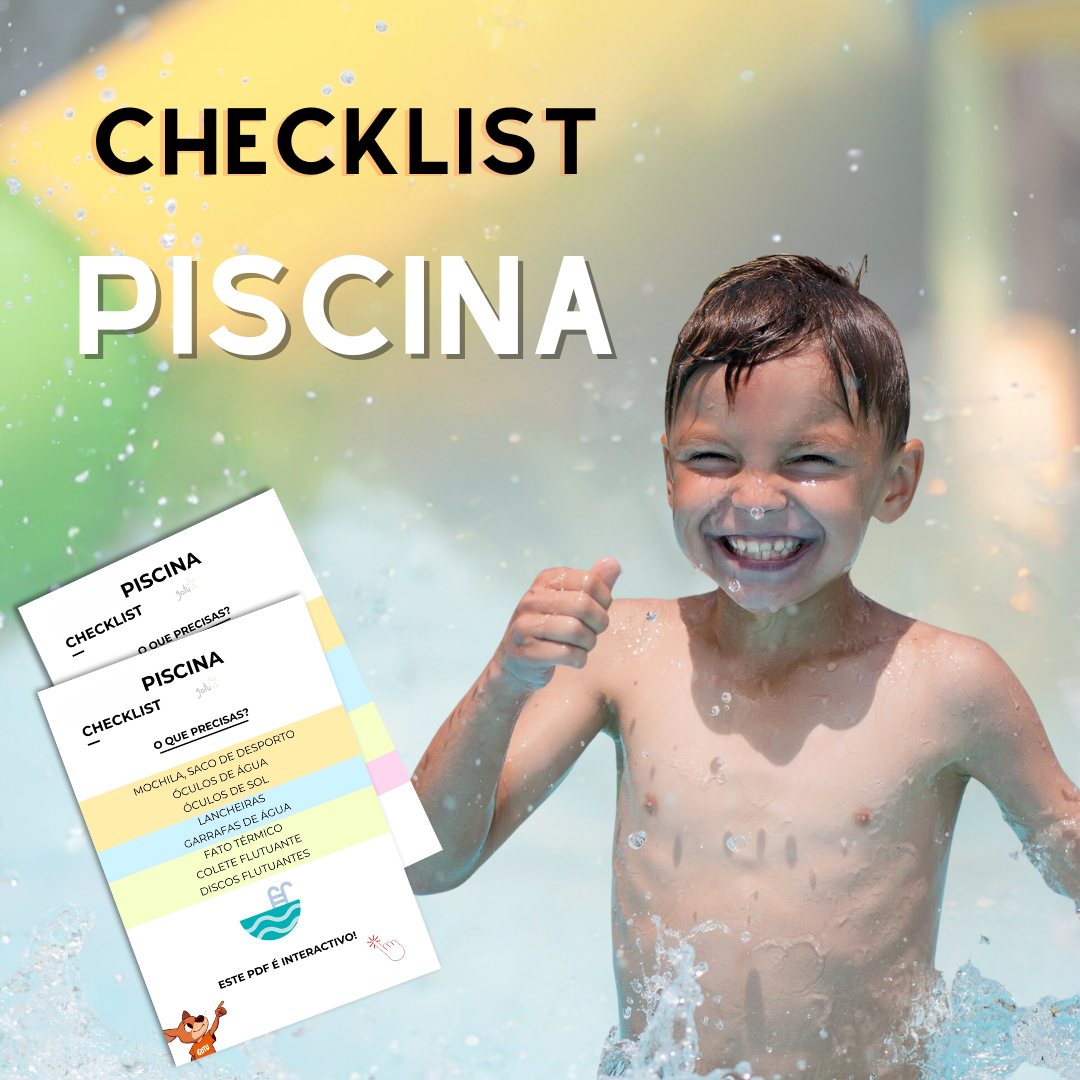 Uma criança sorridente, com uma expressão de felicidade, está a brincar na água, com gotas a salpicar ao seu redor. À esquerda, há um checklist para a piscina que inclui várias etapas em texto legível. A imagem transmite um ambiente de verão e diversão, com cores claras e vibrantes.