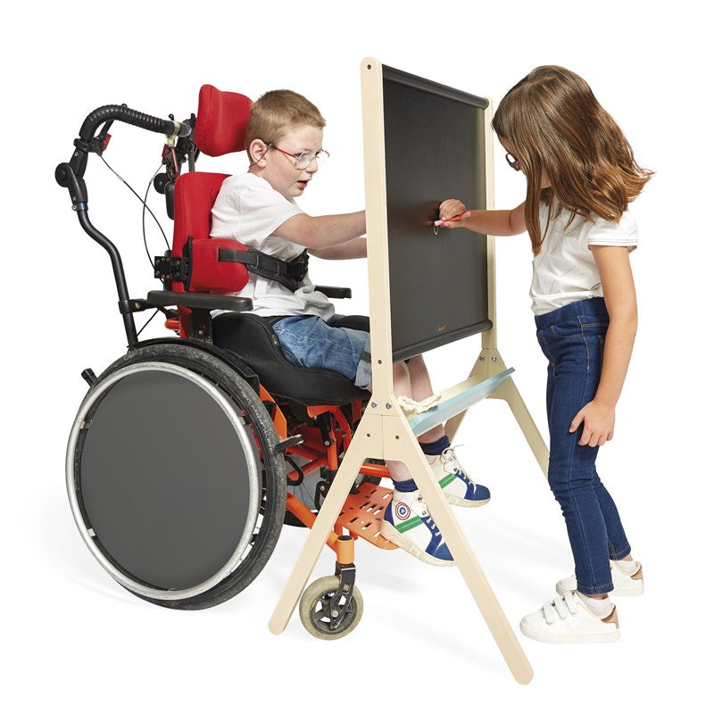 Janod Classic Easel with accessories