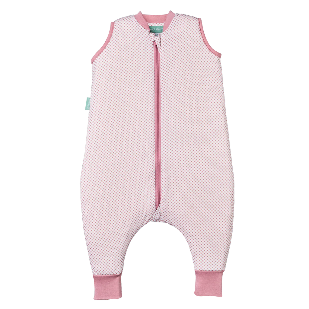 Saco de dormir com pés MolisandCo TOG 1.0 VICHY PINK, padrão xadrez rosa e branco, com fecho frontal e acabamentos em rosa.