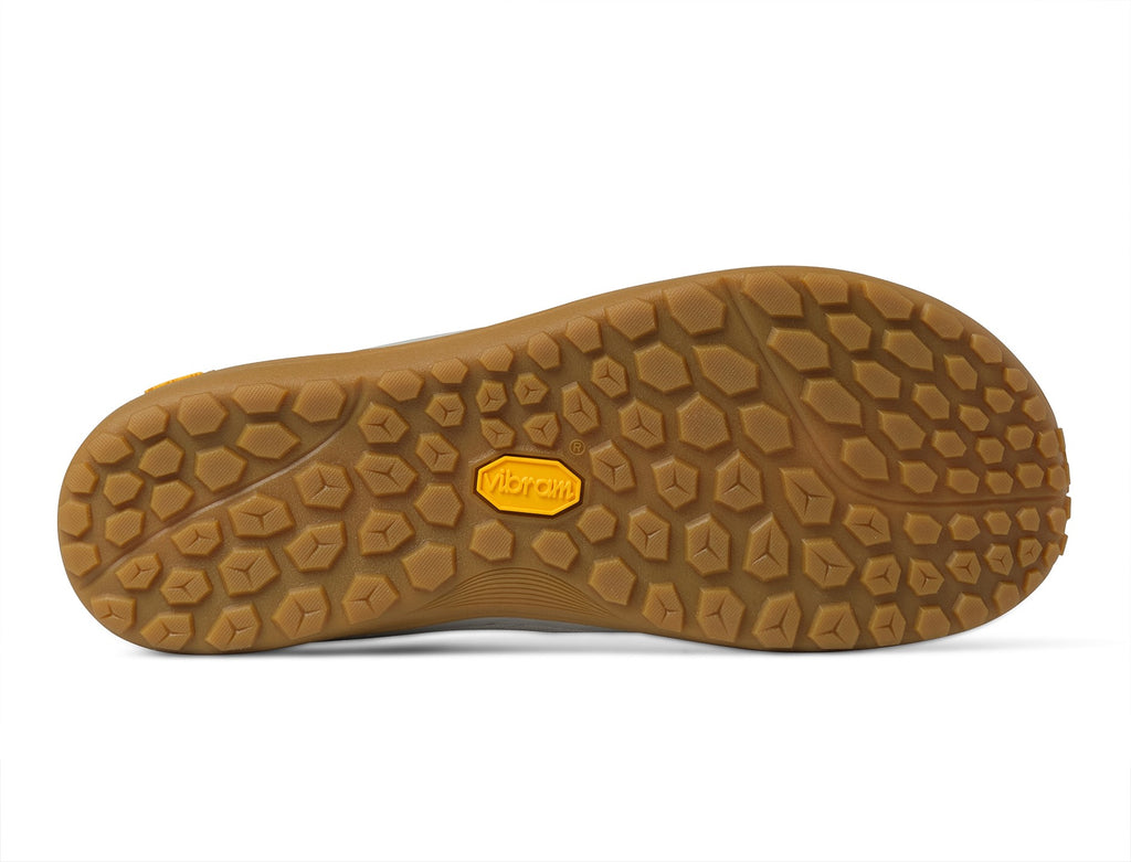 Sola Vibram XS Trek EVO cor de mel da sapatilha Topo Athletic Connect de mulher, com relevo em hexágonos
