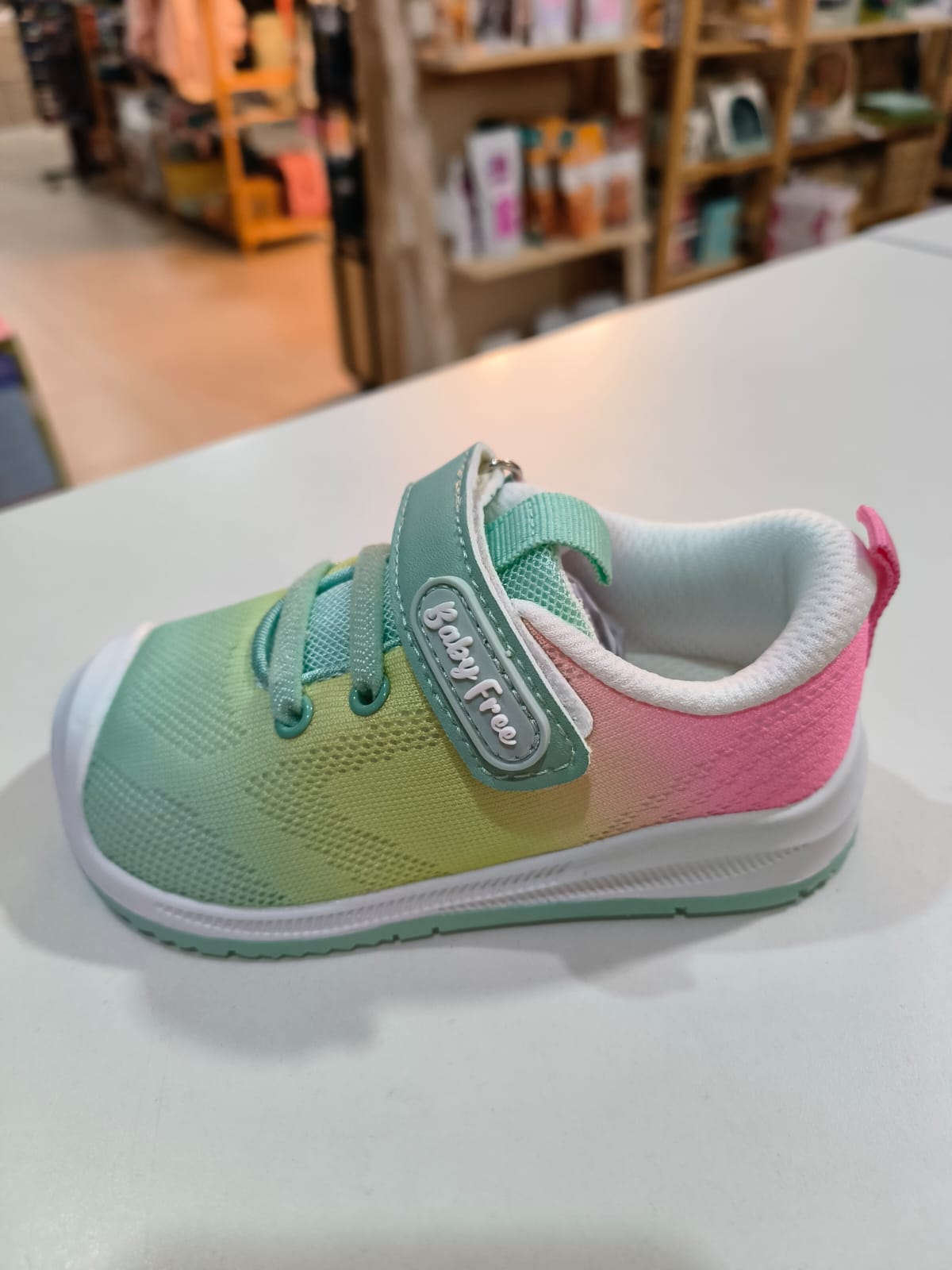 BabyFree Barefoot Sapatilha ArcoIris