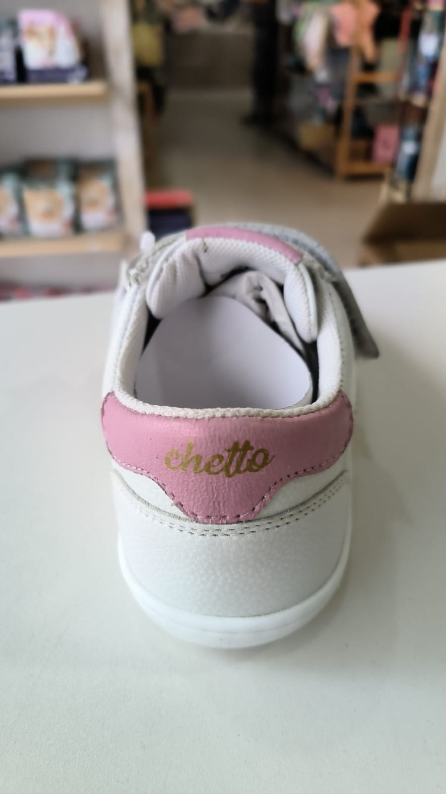 Chetto Barefoot White Sneakers with Elastics