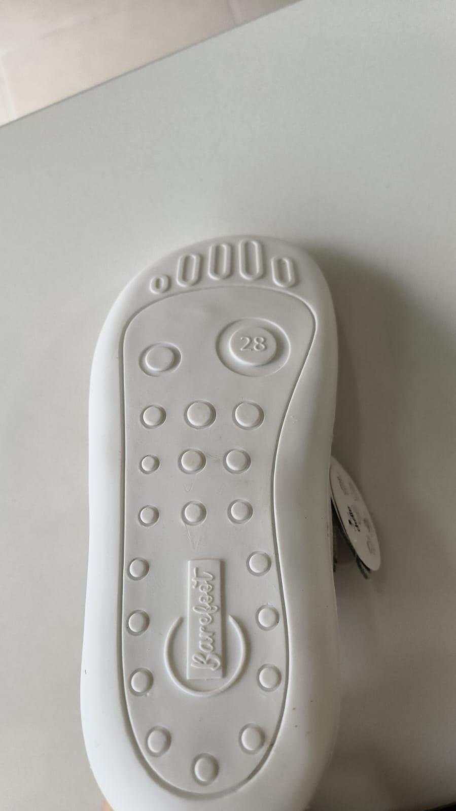 Chetto Barefoot White Sneakers with Elastics