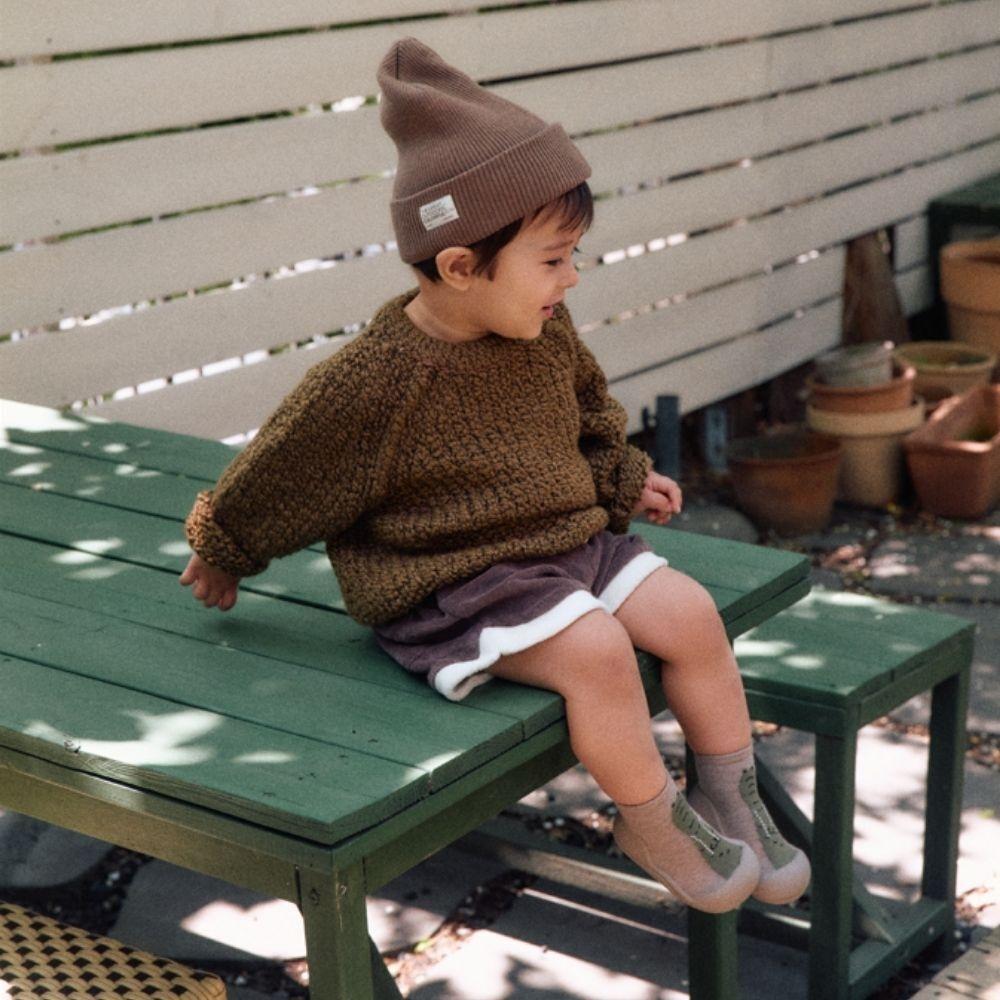 Attipas Crocodile Beige, calçado barefoot para bebé