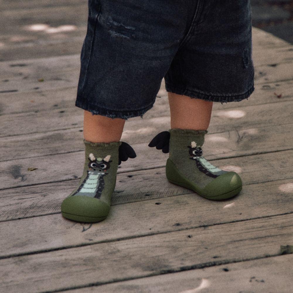 Attipas Dragon Khaki, calçado barefoot para bebé