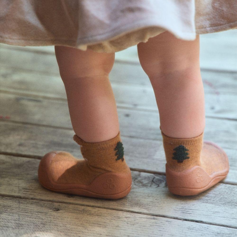 Attipas Zootopia Capybara Brown, calçado barefoot para bebé