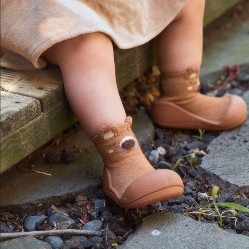 Attipas Zootopia Capybara Brown, calçado barefoot para bebé