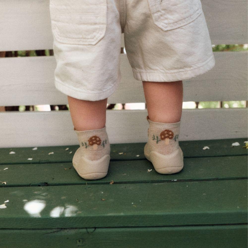 Attipas Zootopia Racoon Beige, calçado barefoot para bebé