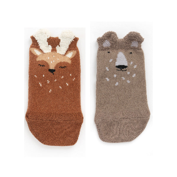 Pack de 2 pares de meias Attipas ATTISOCKS: um par castanho com design de veado e um par bege com design de urso, com orelhas 3D.