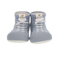 Sapatilhas Attipas Sola Bicolor Denim Light Blue para bebé com sola flexível e design ergonómico.