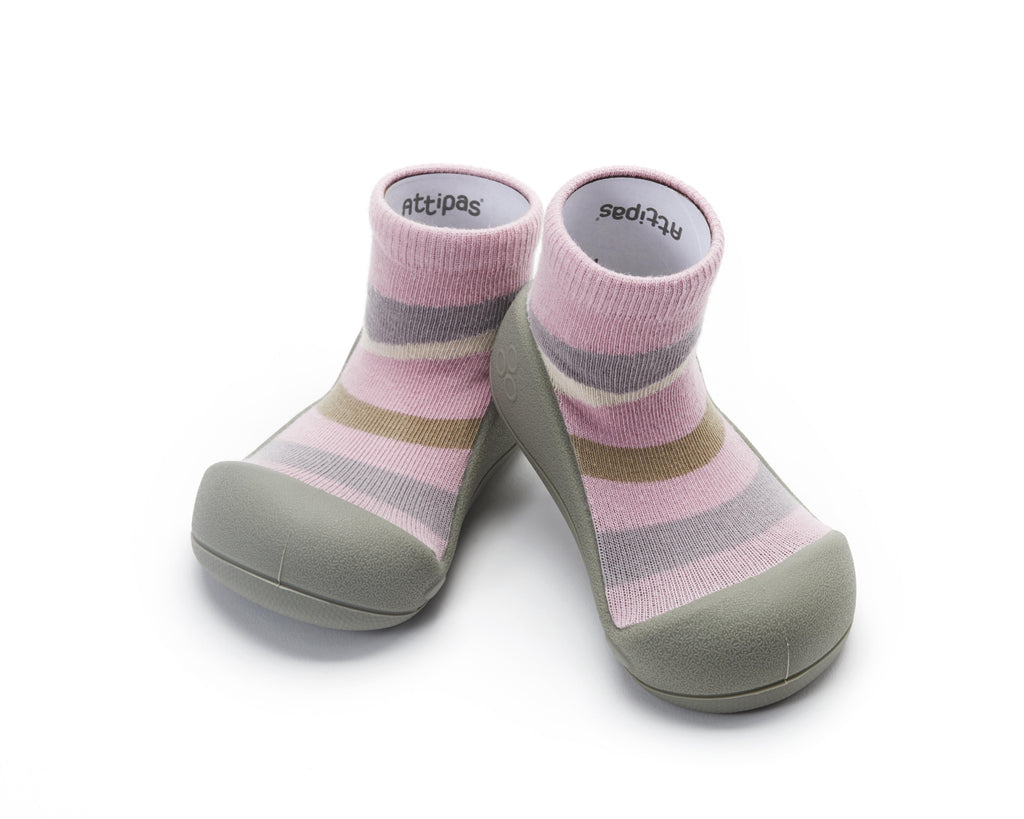 Sapatilhas Attipas modelo Urban Chic Pink com design barefoot e sola flexível.