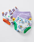 Pack de 3 cuecas de treino reutilizáveis Bambino Mio "Bold Animals" em cores variadas: branca com padrão de animais, lilás lisa e branca com acabamentos verdes.