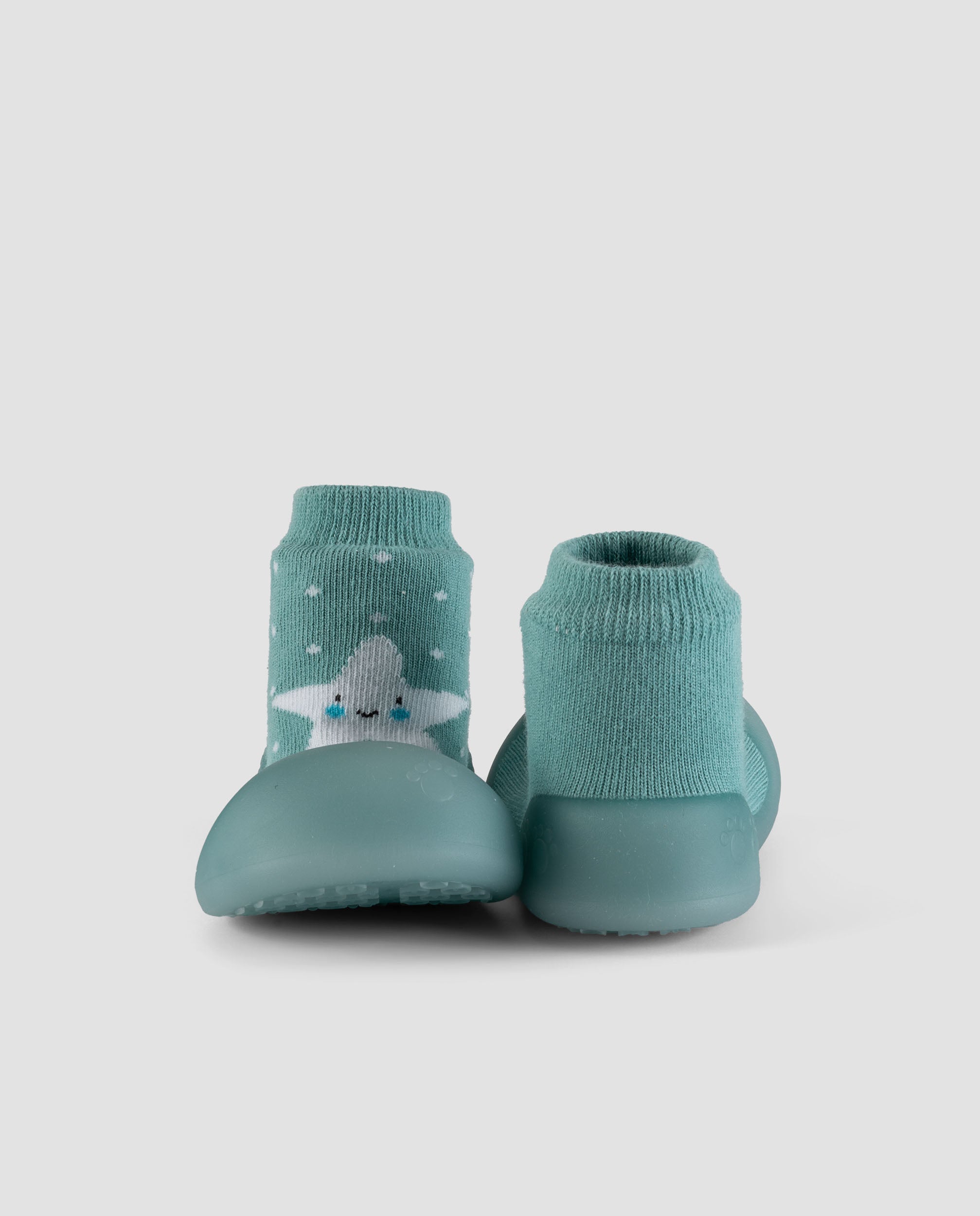 Vista traseira dos sapatos barefoot BigToes Chameleon em azul com padrão de estrela-do-mar, design anatómico e acabamento em malha respirável para conforto e ajuste seguro.