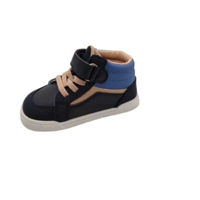 Ténis Blanditos Barefoot em preto, bege e azul, com fecho de velcro e atacadores, design robusto com biqueira reforçada e sola flexível.