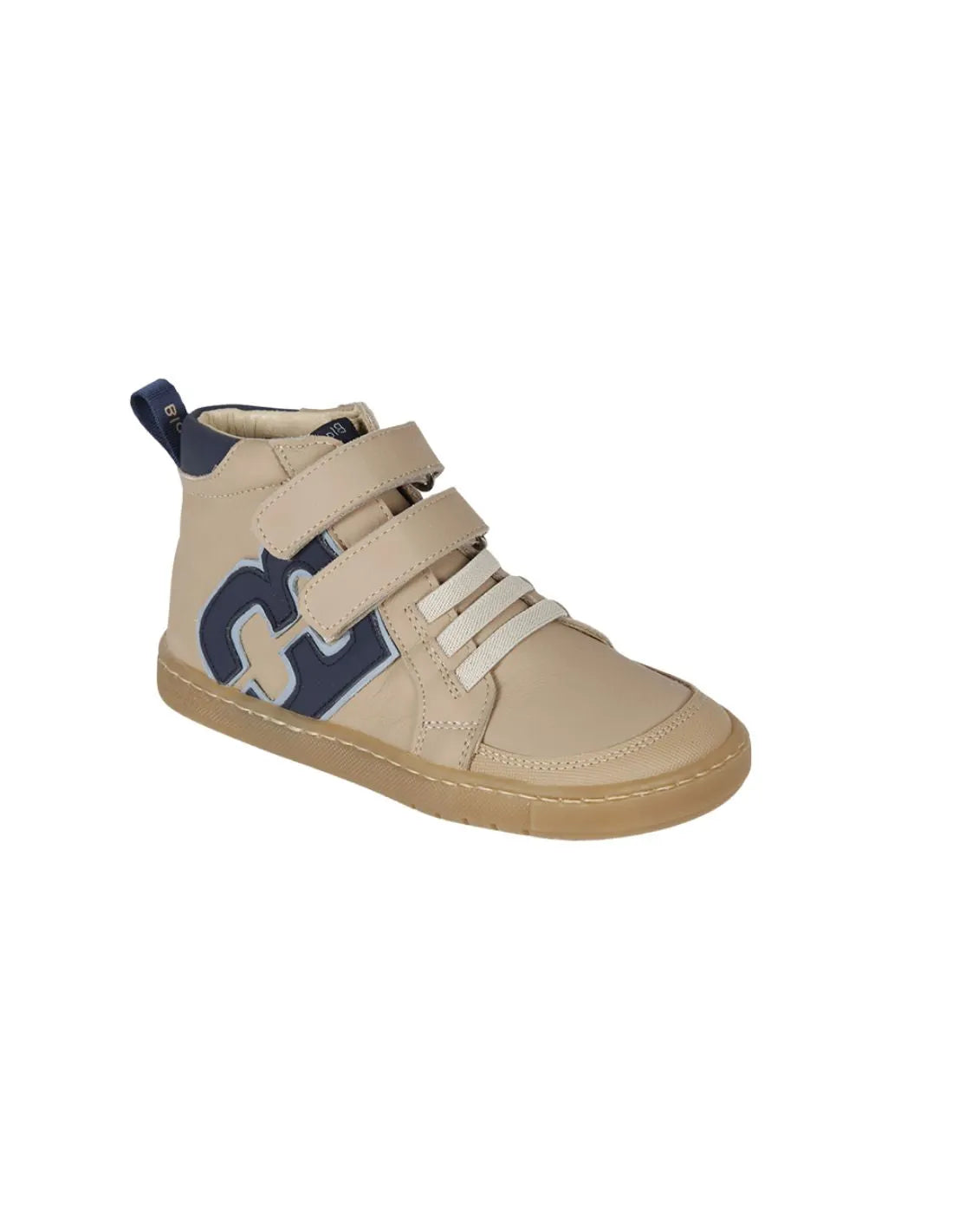 Sapatilha infantil Blanditos Gante Taupe, bege com logo azul marinho, tipo bota com velcro duplo. Calçado Barefoot Respeitador vista lateral.