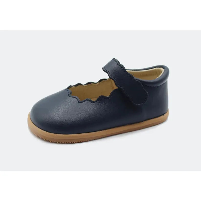 Blanditos Nubes de cerimónia em azul-marinho, calçado barefoot com sola fina e fecho em velcro, combinação de elegância e conforto para ocasiões especiais.