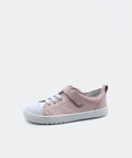 Sapatilha Blanditos Venecia estilo Baby (rosa claro) de perfil. Calçado infantil barefoot respeitador, com velcro, sola branca e biqueira larga. Calçado Barefoot.