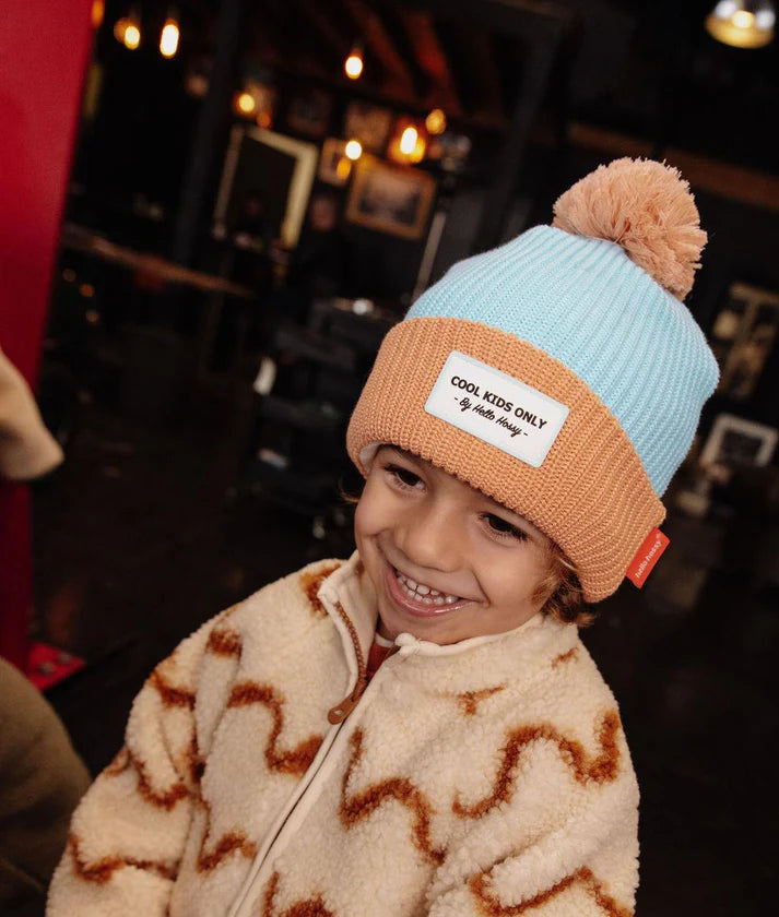 HELLO HOSSY Gorro com Pompom Candy