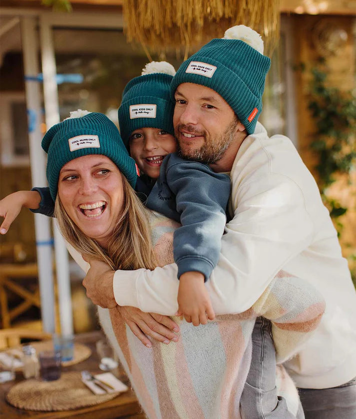 HELLO HOSSY Gorro com Pompom Duck