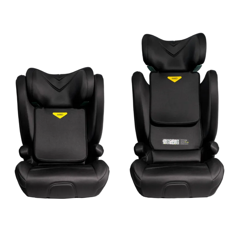 Comparação da Cadeira Auto Axkid Boostkid em duas alturas: sem encosto (banco elevatório) e com encosto ajustado para criança mais alta.