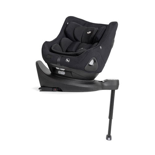 Cadeira auto Joie I-Harbour PRO da gama Signature em tom verde tropa, instalada na base rotativa com perna de apoio.