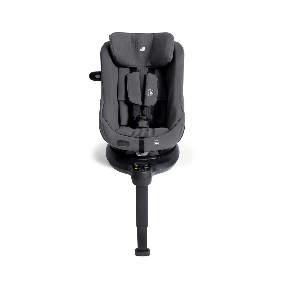 Cadeira auto Joie i-Harbour Signature cinzenta instalada na base i-Base Encore, vista frontal, mostrando o arnês de 5 pontos.