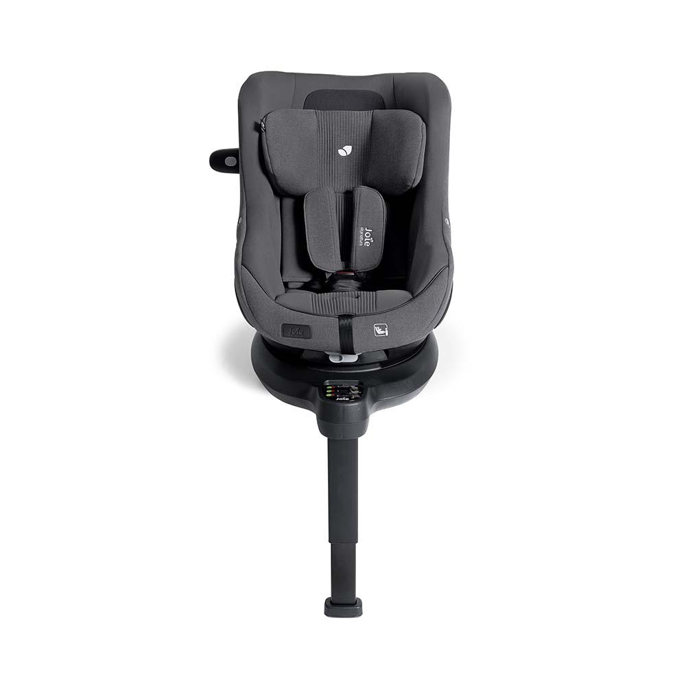 Vista frontal da cadeira auto Joie i-Harbour Signature cinzenta, instalada na base giratória i-Base Encore com perna de apoio.