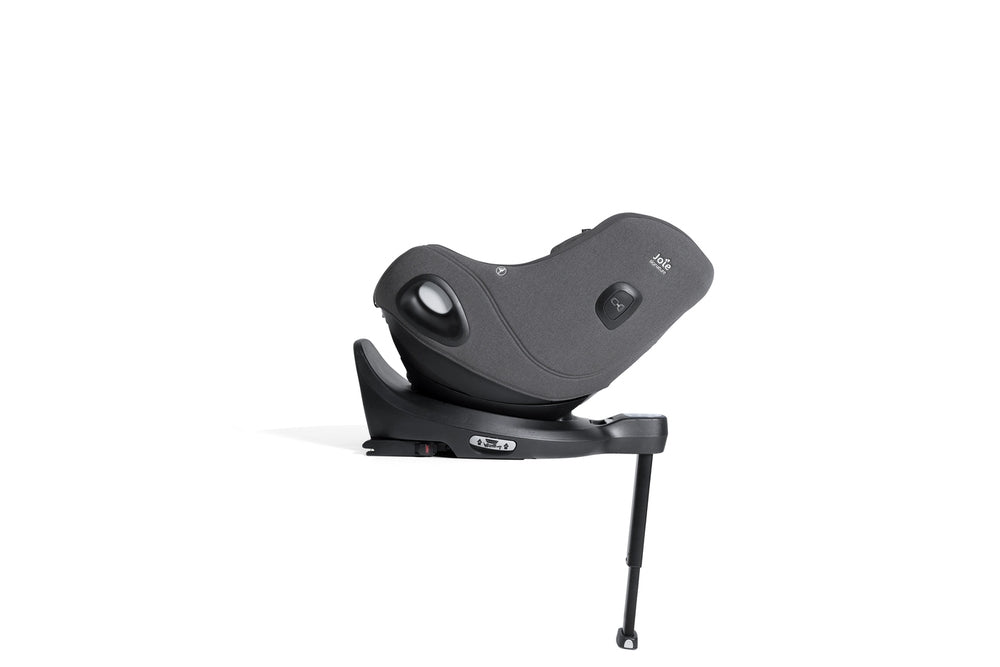 Cadeira auto Joie i-Harbour Signature E cinzenta inclinada sobre a base Isofix com perna de apoio, vista lateral.