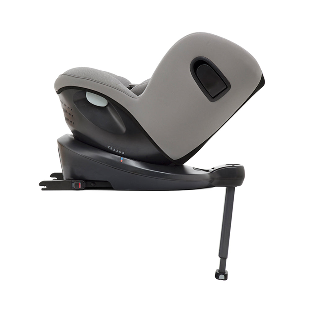 Detalhe da base ISOFIX da cadeira Joie i-Spin 360, exibindo a perna de apoio ajustável e os indicadores de instalação correta i-Size.