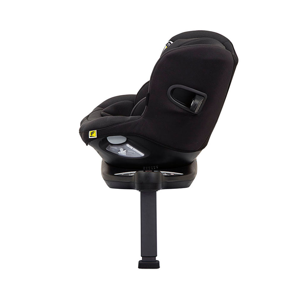 Vista lateral da cadeira Joie i-Spin 360 em posição de reclinação máxima, destacando as 5 posições de conforto.