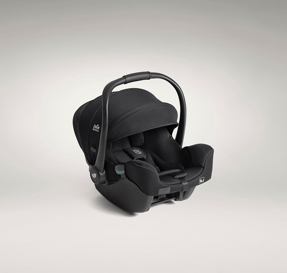 Cadeira auto ovo Joie i-Starter preta vista de perfil