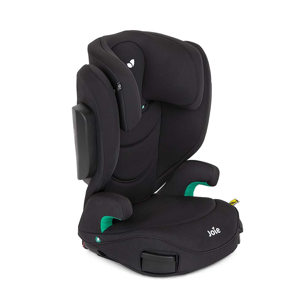 Cadeira auto Joie i-Trillo FX preta, vista lateral, mostrando o perfil ergonómico e os conectores ISOFIX.