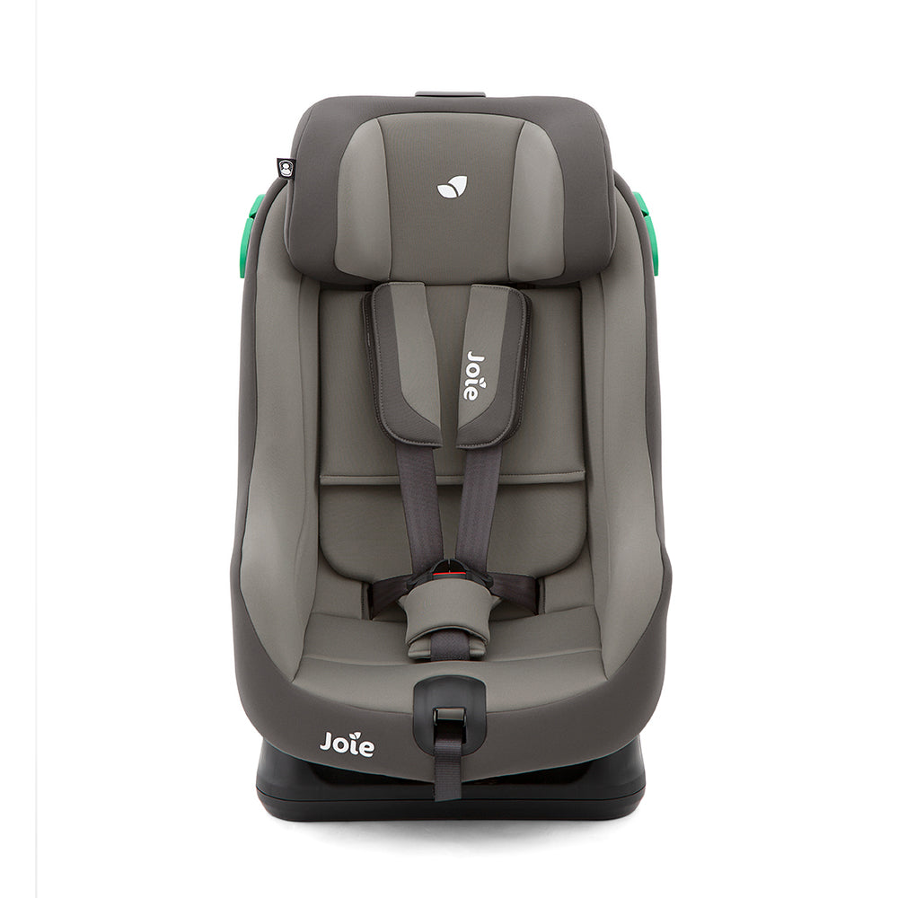 Vista lateral da cadeira auto Joie Steadi R129, destacando o encosto de cabeça Tri-Protect™ com múltiplas camadas de proteção.