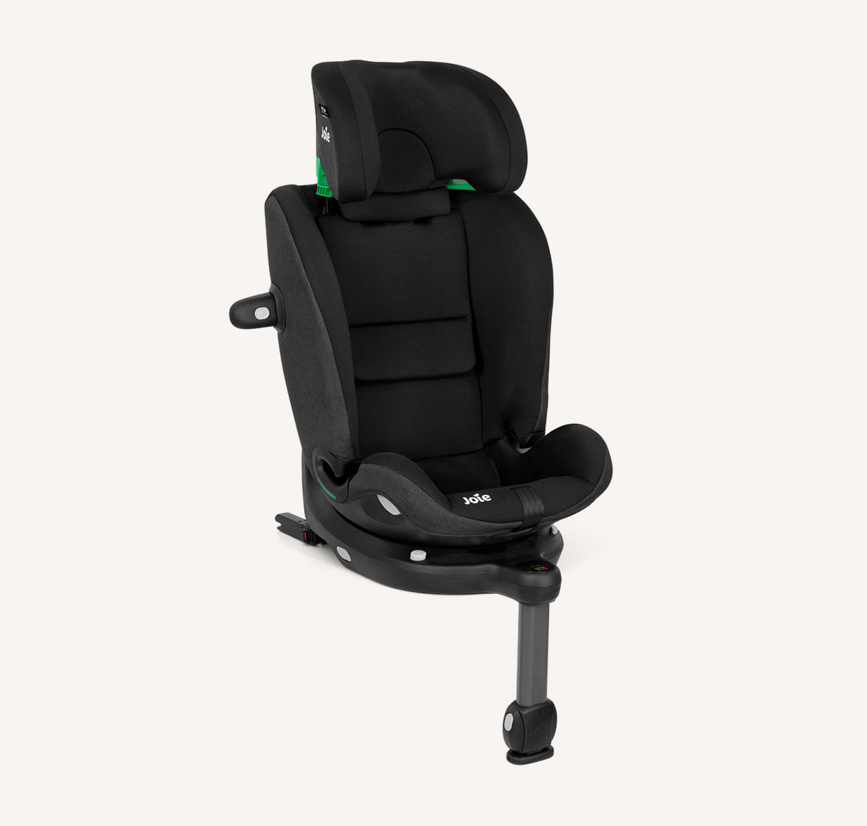 Cadeira auto Joie i-Pivot Grow preta, vista diagonal, com apoio de cabeça totalmente elevado, mostrando a configuração para criança mais velha.