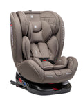 Cadeira auto Kikkaboo i-Trip em cor castanha/taupe, vista frontal, com apoios laterais e de cabeça acolchoados, mostrando a versatilidade do assento.