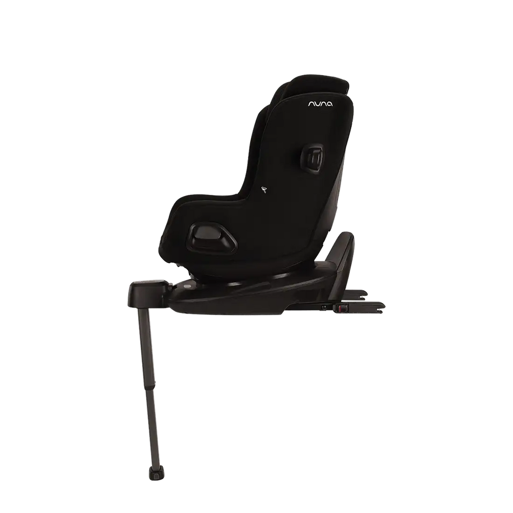 [Redutor para recém-nascido em lã Merino ecológica e apoio de cabeça ajustável da cadeira Nuna Pruu.]