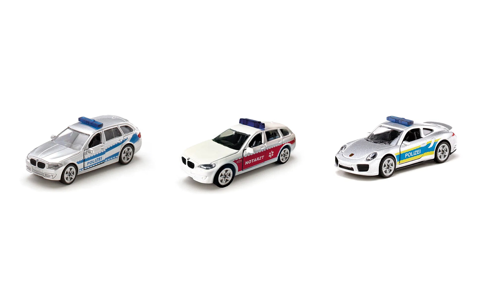 Conjunto de três carros de emergência em miniatura, incluindo um carro da polícia alemã (Polizei), um veículo de emergência médica (Notarzt) e um carro de patrulha desportivo. Modelos detalhados com luzes no teto, ideais para colecionadores ou brincadeiras temáticas de resgate e segurança.

