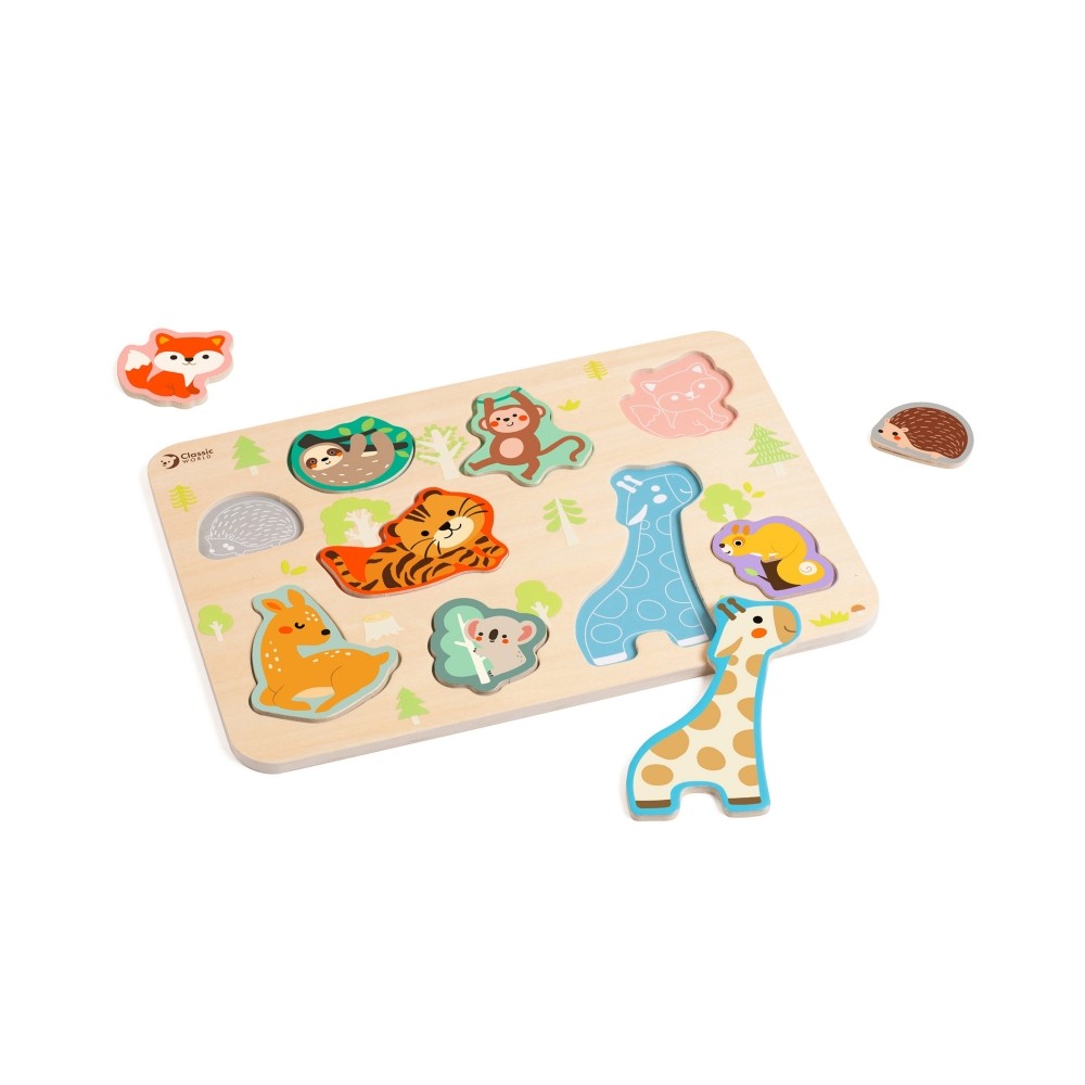 Vista aérea do Classic World Puzzle de encaixe Animais, mostrando o tabuleiro de madeira com os 9 animais coloridos e algumas peças fora.