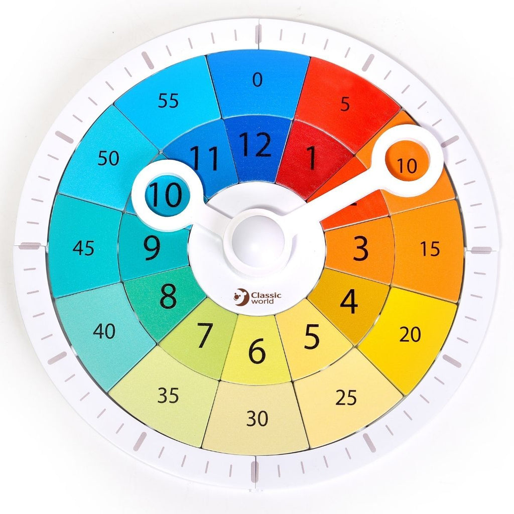 Relógio Tic-Tac da Classic World com peças coloridas indicando horas e minutos, ideal para aprender a ler as horas.