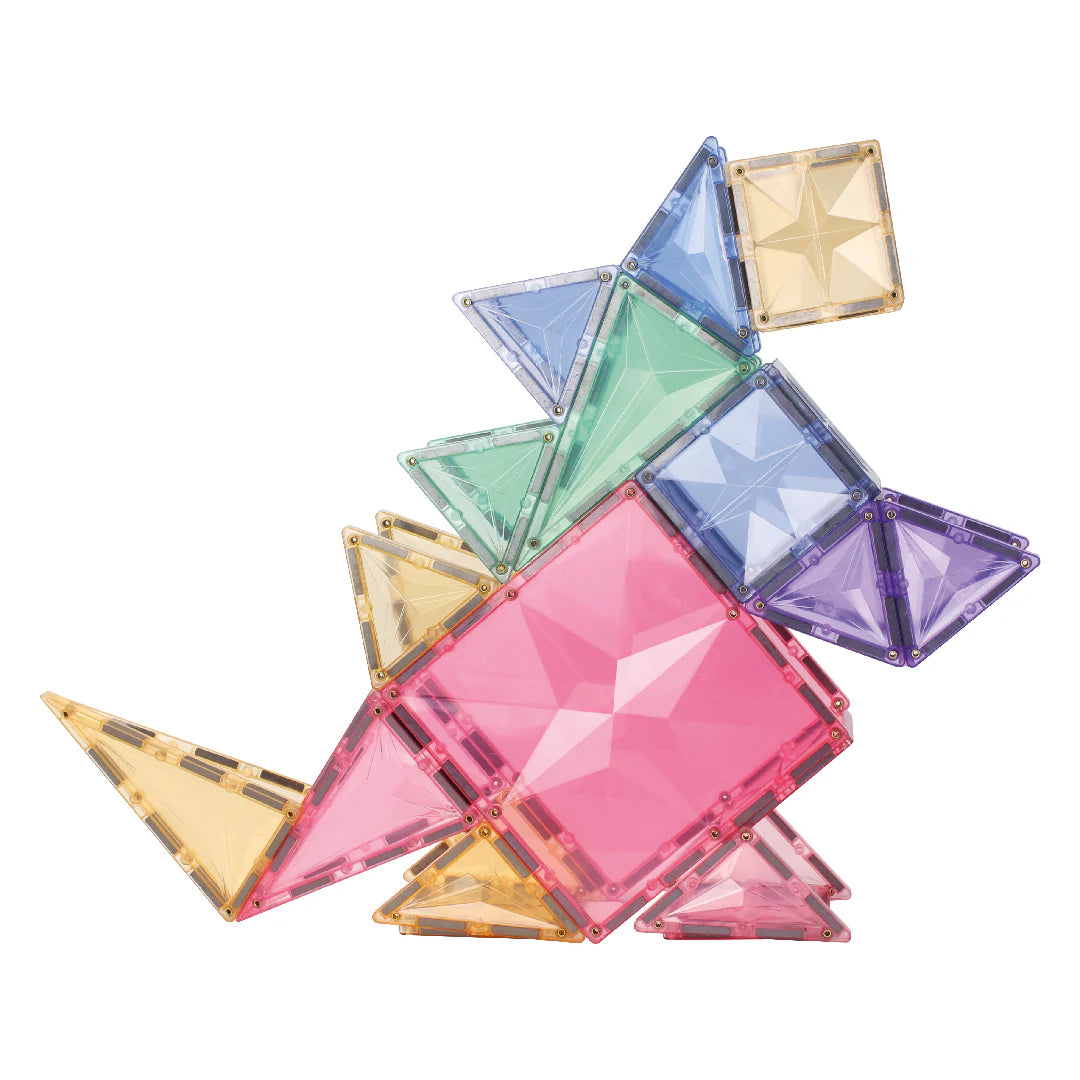 Blocos magnéticos Clever Clixx Geo pastel montados na forma de um animal, mostrando a criatividade e diversão do jogo.