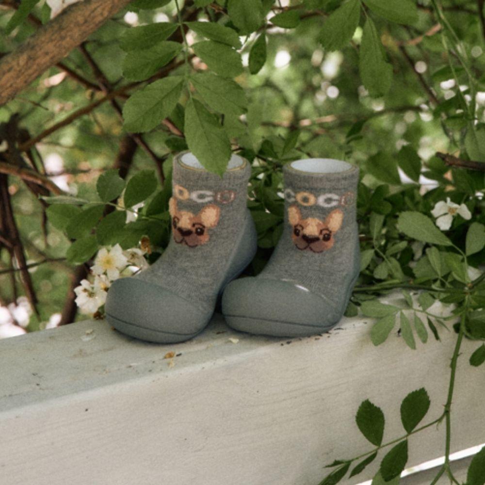 Attipas Dog Coco Grey, calçado barefoot para bebé