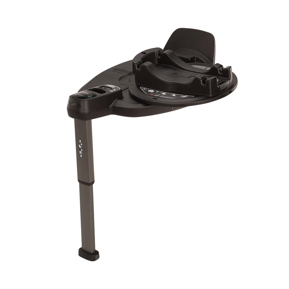 Comparação visual entre a Base Fixa Nuna (mais compacta) e a Base CURV Rotativa Nuna, destacando os diferentes designs.