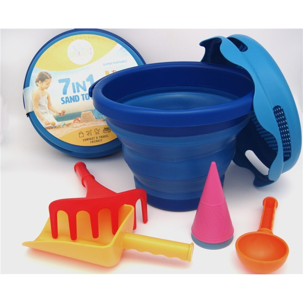 Conjunto de brinquedos de praia Compactoys 7 em 1, peças coloridas e empilháveis para fácil transporte.