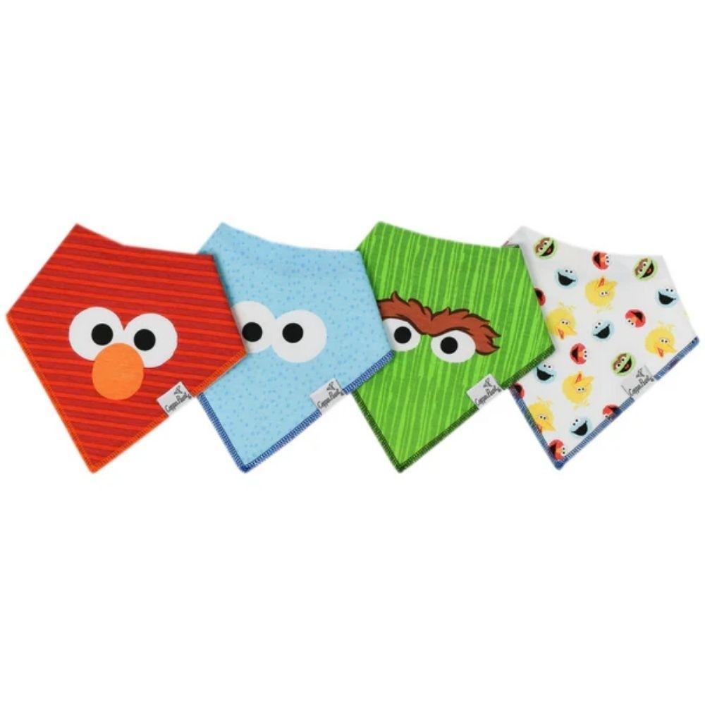 Conjunto de quatro babetes bandana Copper Pearl com estampados das personagens da Rua Sésamo