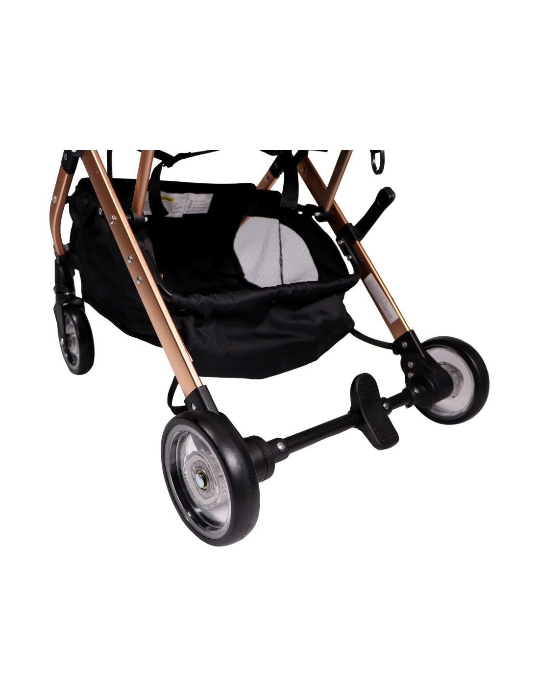 Detalhe da base e rodas do carrinho Ding Vivo, mostrando o travão central e o cesto de arrumação preto com estrutura dourada.