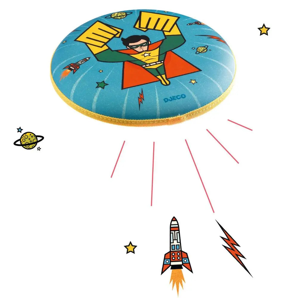 Disco voador de espuma Djeco a voar com design de super-herói, foguetões e estrelas.