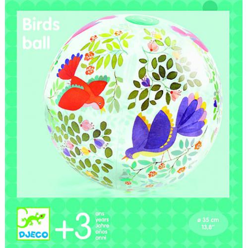 Bola insuflável Djeco Birds Ball (35cm) com ilustrações coloridas de pássaros e folhagem, fundo verde claro.